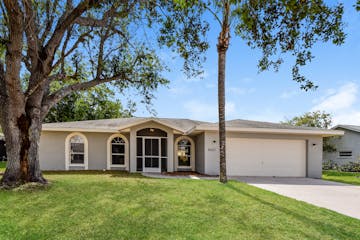 3527 SE 3RD AVE CAPE CORAL, FL 33904
